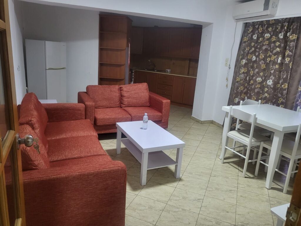 Appartamento in affitto 2+1 - 📍Jordan Misja, vicino al bar caffè Europa- 600 Euro