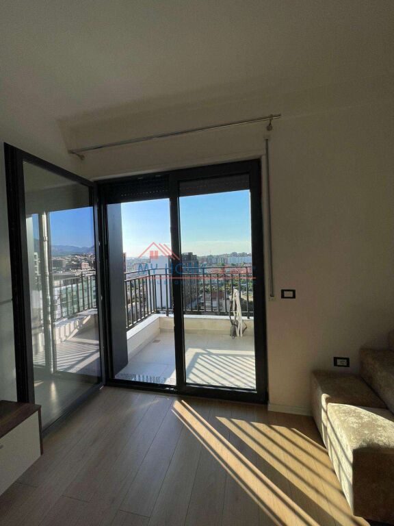 Apartament 1+1 me qera tek Bulevardi i Ri ne Tirane