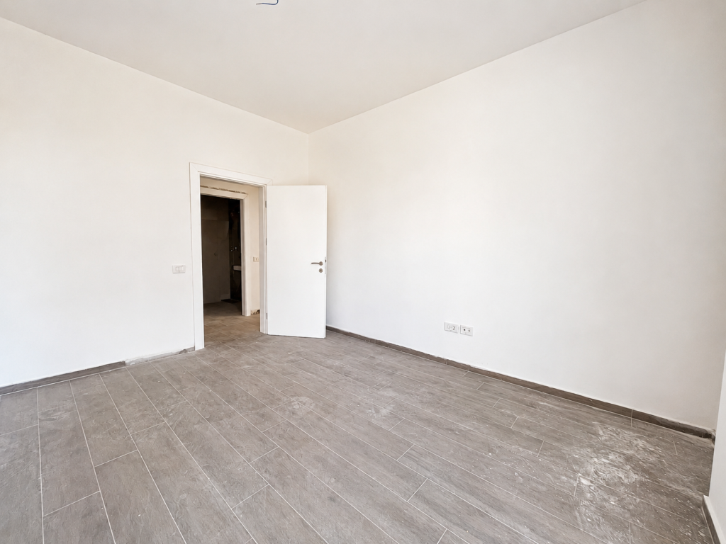 Shitet Apartament 3+1, 151.86 m² te Porta Tirana e Re