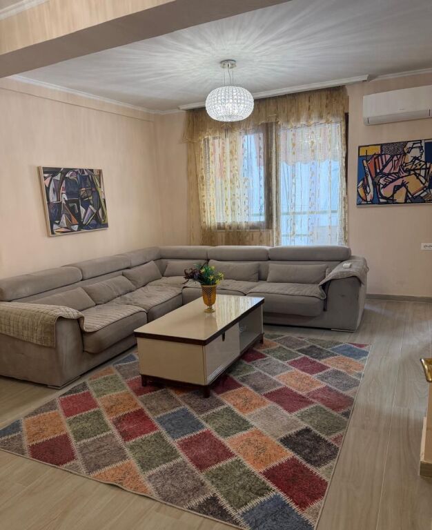 Shitje | Apartament 2 + 1 | Bulevardi Zogu i Parë | 252300 €