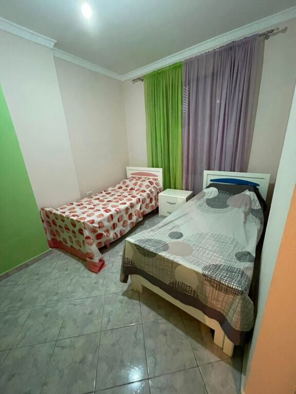 Rent | Apartament 2 + 1 | Kombinat | 400 €/month