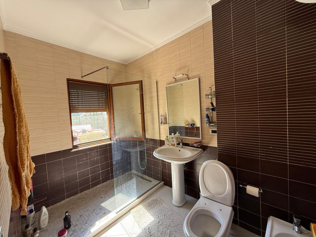 Paris Commune for sale 2+1+2 furnished
