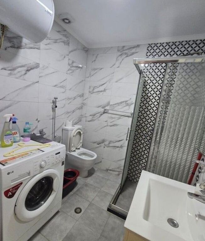 Apartament 2+1 në Don Bosko, pranë Shkollës Qazim Turdiu, Kompleksi Ndregjoni