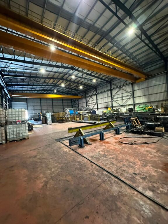 INDUSTRIAL WAREHOUSE FOR SALE – VORË