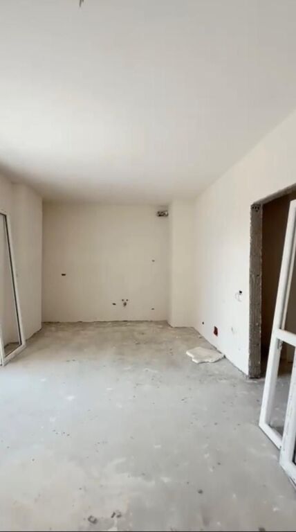 🏡 Shitet Apartament 2+1+2 në Univers City