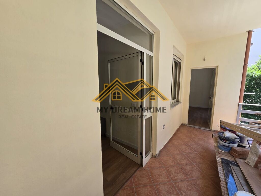 SHITET APARTAMENT 2+1 PLAZH ILIRIA DURRES