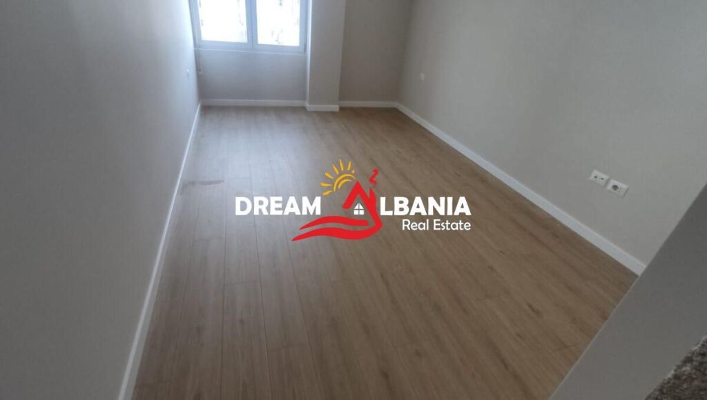 Appartamento/ufficio 2+1+2 in affitto nella zona di 5 Maj vicino al Con Cord Center (ID 42215588)