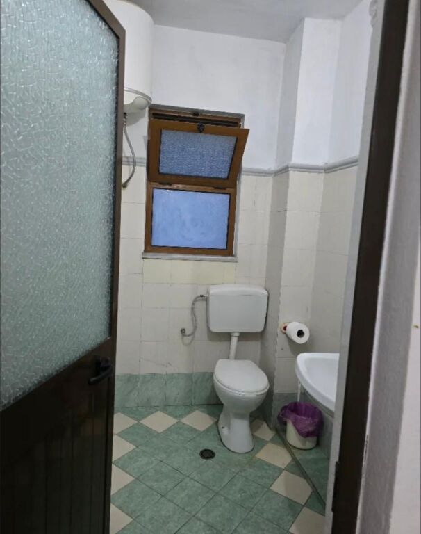 Appartamento in affitto 1+1 - 📍Selite, via Isuf Elezi, vicino al bar caffè Sorkadhja