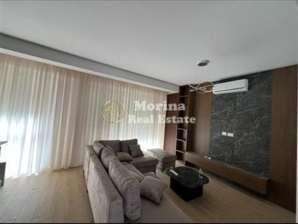 Qera | Vilë 3 + 1 | Rruga Turdive | 1500 €/muaj