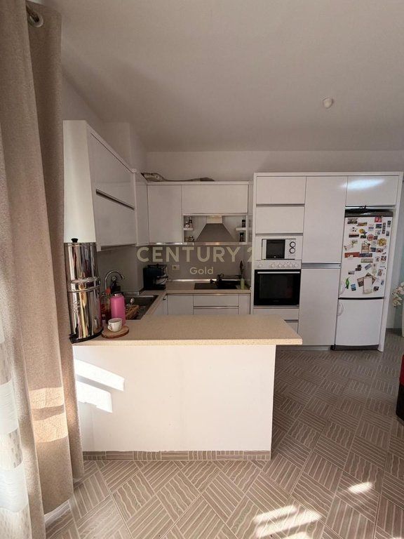 Jepet me qera apartament 1+1 Astir Gold143277