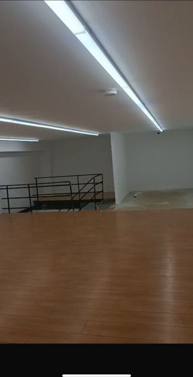 Dyqan 1+1 Me Qira në  Myslym Shyri, Tiranë - 1500€ | 134 m²