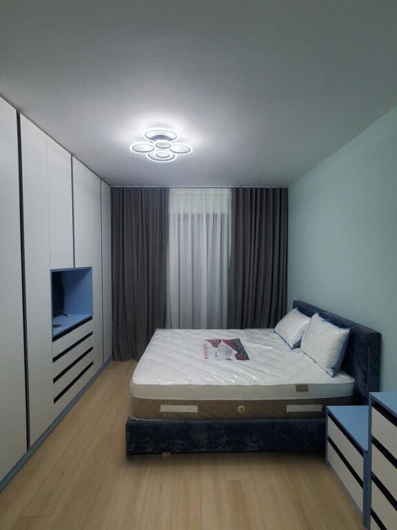 For rent 2+1+2 Apartment with parking at Met Invest, Dry Lake.