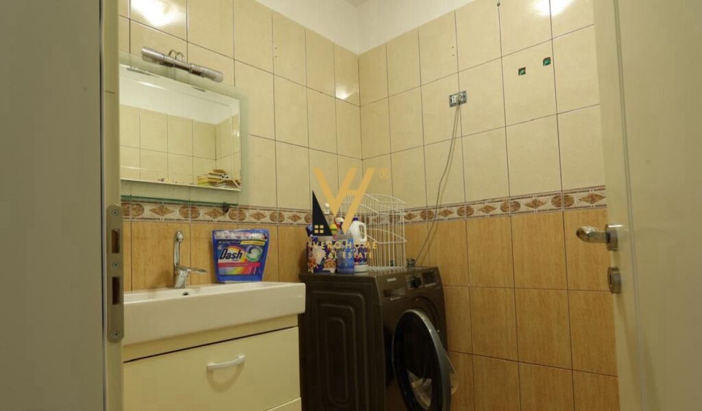 OKAZION!! SHITET APARTAMENT 2+1+BLK TE RR.TODI SHKURTI, GRANDI 19.000.000 LEKE