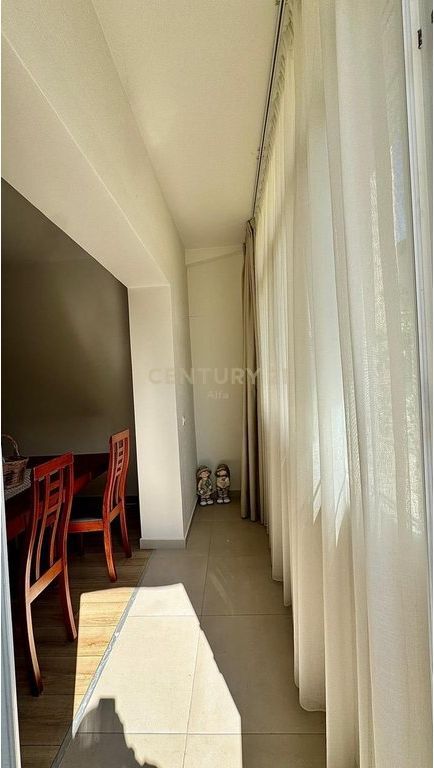 In vendita piano villa 2+1 con ingresso indipendente e cortile privato, Misto Mame!