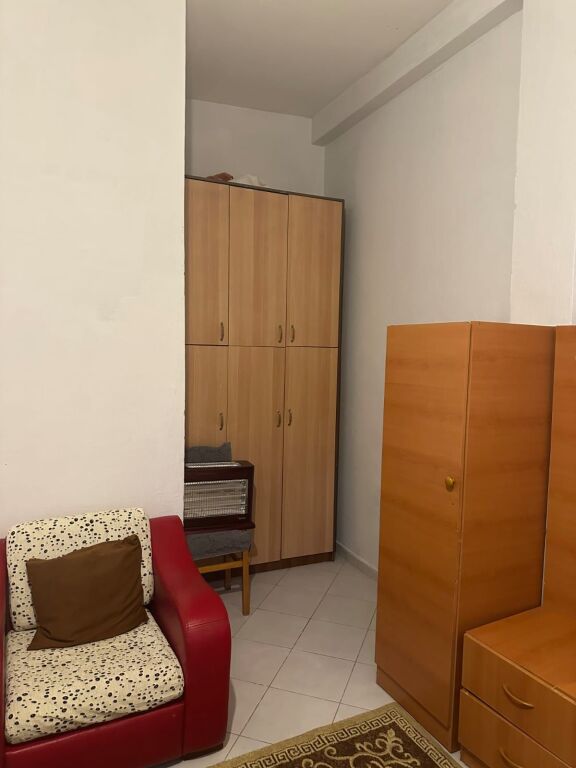 Apartament me qera 1+1 - 📍Selvia, prane supermaket Xhangolli- 400 mije leke