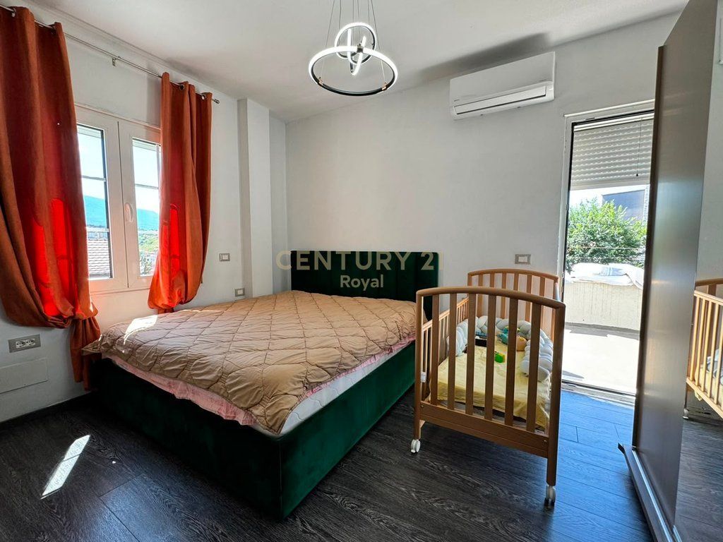 Duplex 1+1+2 + Parking Space for Rent in Sauk i Ri, Farka Lake