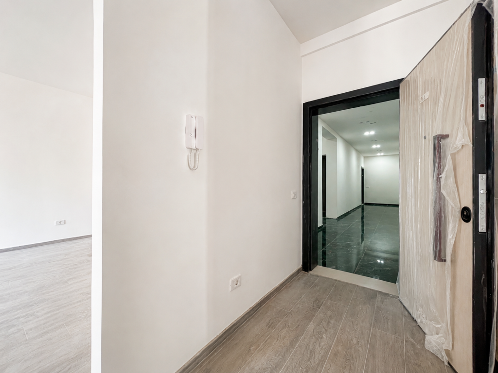Shitet Apartament 3+1, 151.86 m² te Porta Tirana e Re