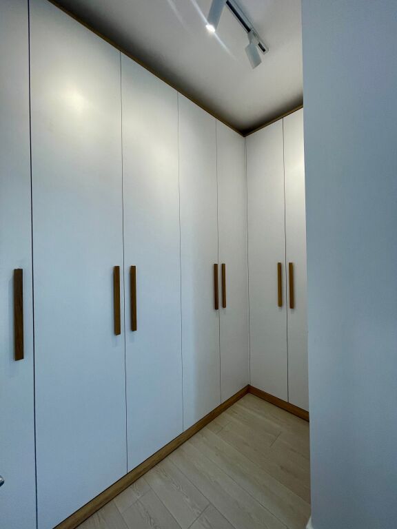 Apartament 1+1 Me Qera tek Petro Nini