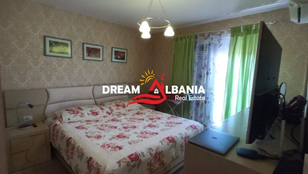 Shitet apartament 2+1 ne zonen e Xhamllikut prane Shkolles Niket Dardani (ID 4129574)