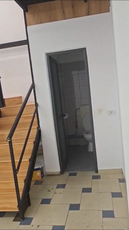 Dyqan 1+1 Me Qira në  Myslym Shyri, Tiranë - 1500€ | 134 m²