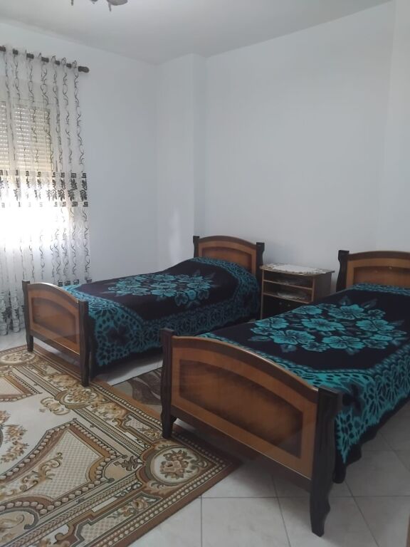 Apartament 2+1+2 për Shitje – Pranë Pallatit të Sportit, Durrës