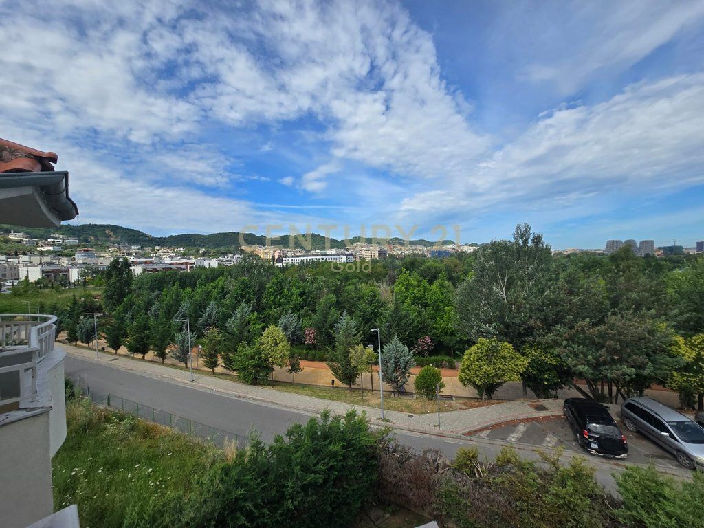 APPARTAMENTO IN AFFITTO AL LAGO DI TIRANA. 900 € /Mese