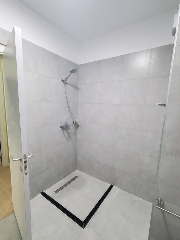 For rent 2+1+2 Apartment with parking at Met Invest, Dry Lake.