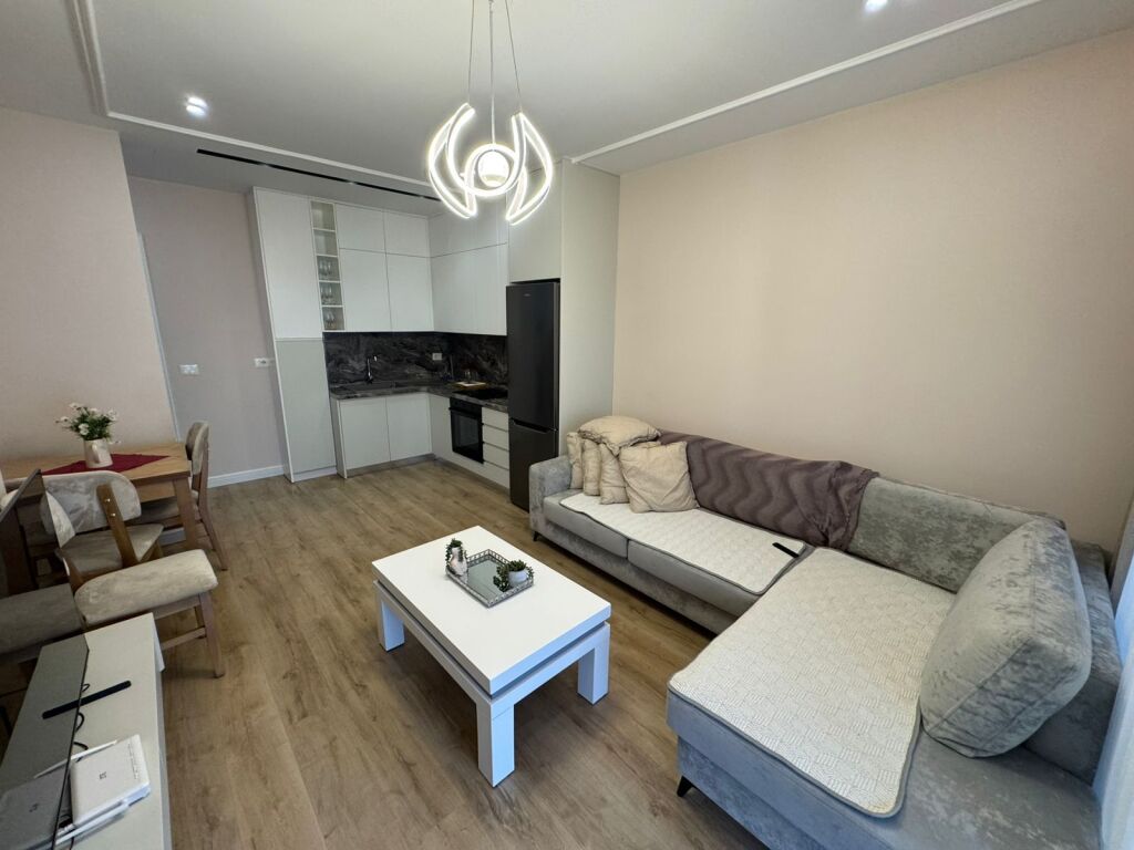 Jepet me qera Apartament 1+1  Ne Don Bosko