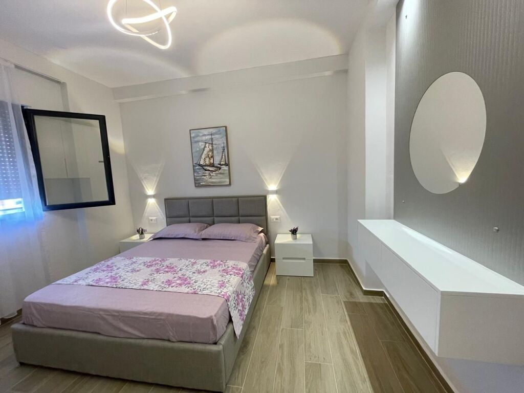 Luxe Apartament 2+1 for rent in Vlore