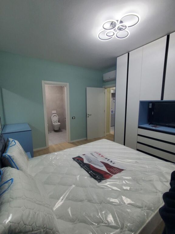 For rent 2+1+2 Apartment with parking at Met Invest, Dry Lake.