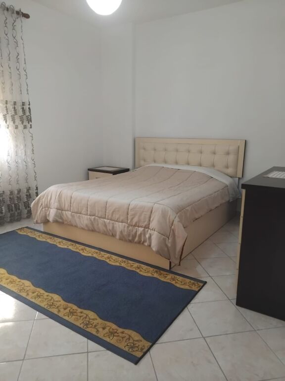 Apartament 2+1+2 për Shitje – Pranë Pallatit të Sportit, Durrës