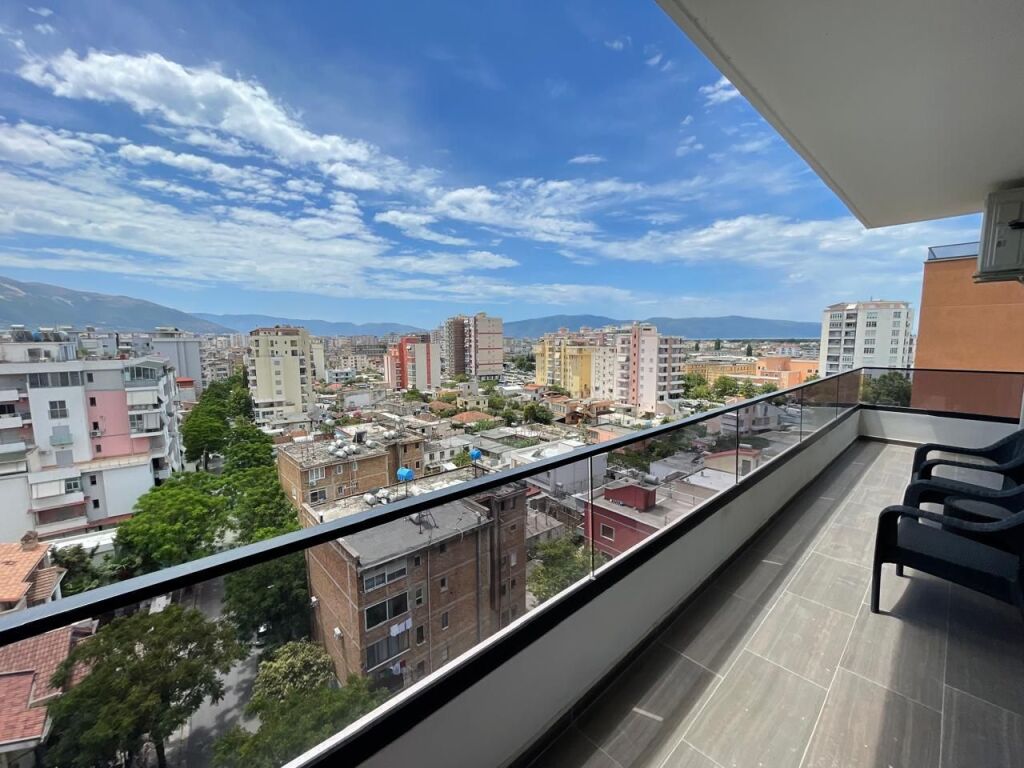 Luxe Apartament 2+1 for rent in Vlore