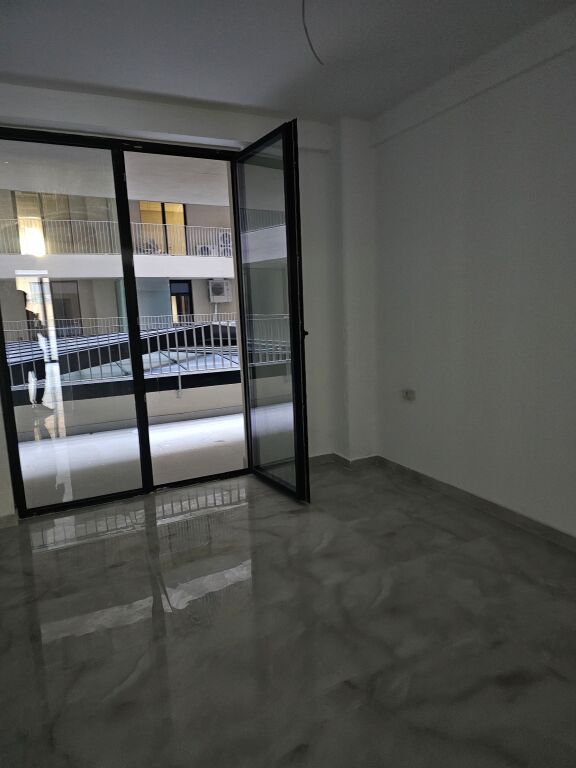 🏢 Ufficio in affitto – Via Mine Peza