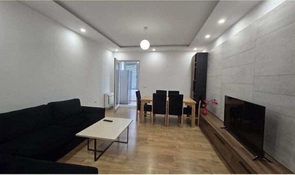 🏡 Appartamento 2+1+2 in Affitto – Tirana e Re (vicino al Bar White) ✨