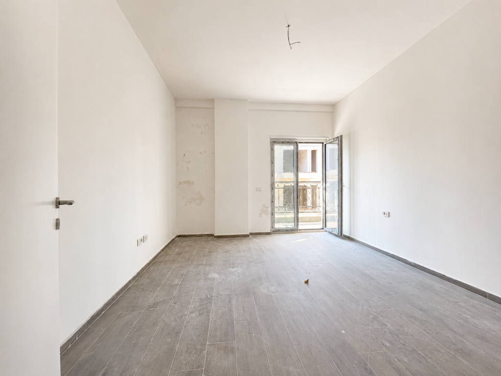 Shitet Apartament 3+1, 151.86 m² te Porta Tirana e Re