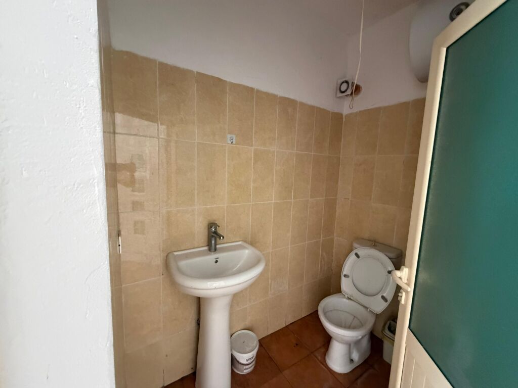 Shitet garzonjere mundesi kthimi ne 1+1