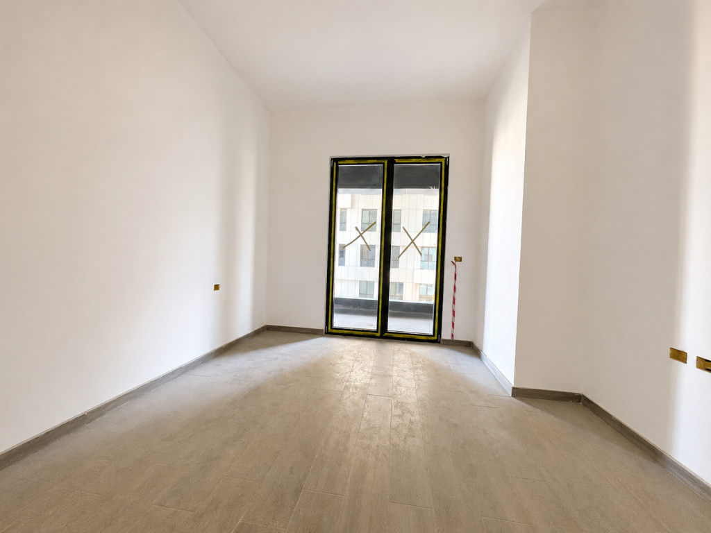 Shitet Apartament 2+1, 102.1 m² në Square 21, Tiranë