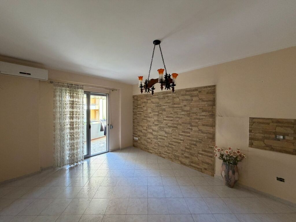Apartment 1+1 for sale Vlore