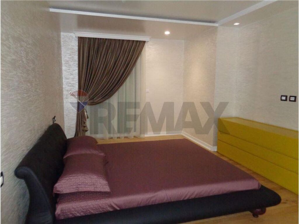 SHITET SUPER APARTAMENT 3+1 TEK KODRA E DIELLIT 2
