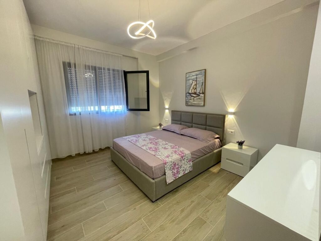 Luxe Apartament 2+1 for rent in Vlore