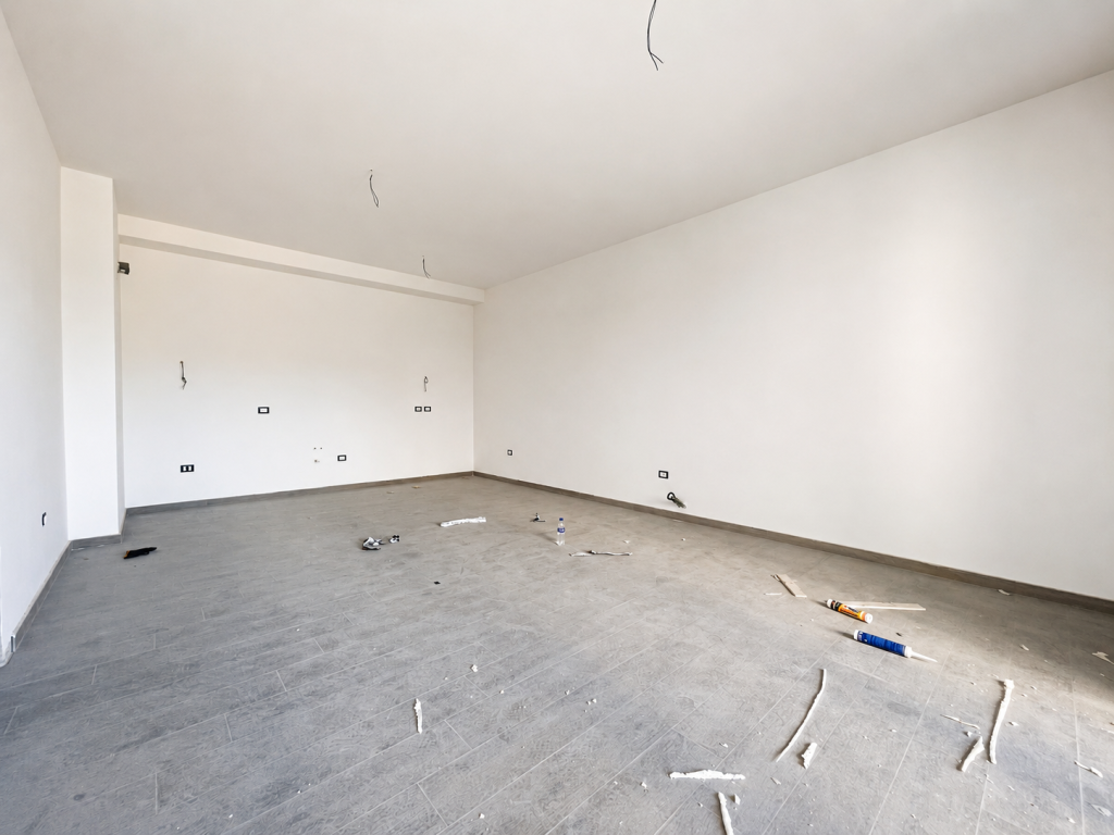 Shitet Apartament 3+1, 140 m² tek Square 21, Tiranë