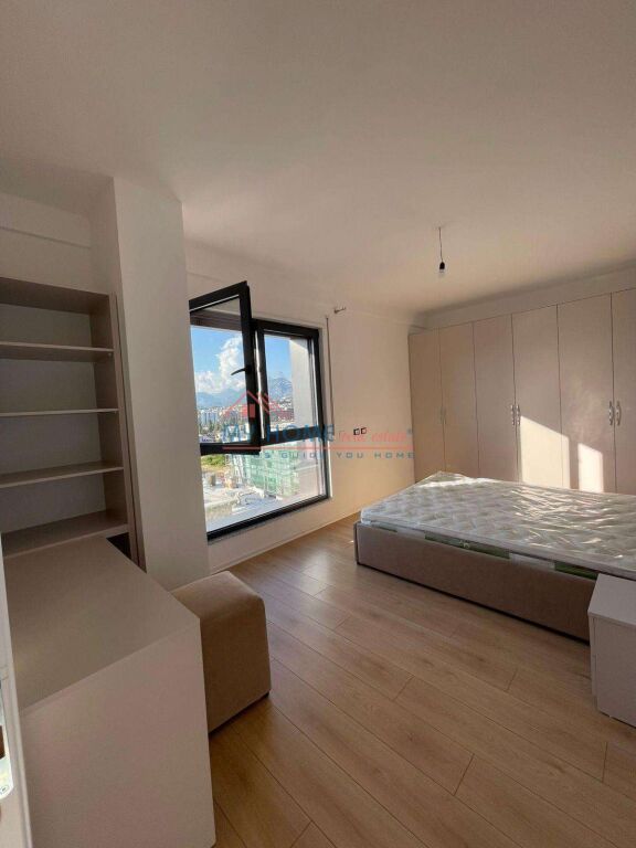 Apartament 1+1 me qera tek Bulevardi i Ri ne Tirane