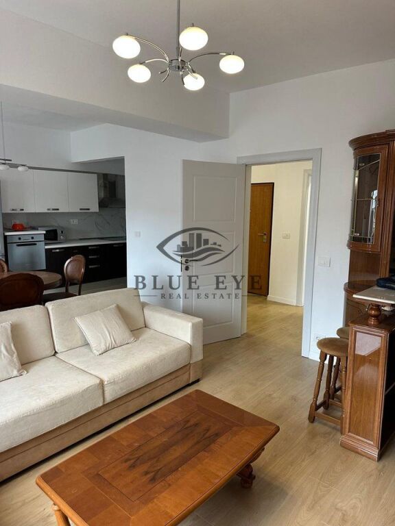Apartament 2+1+2 për Shitje pranë Markatës
