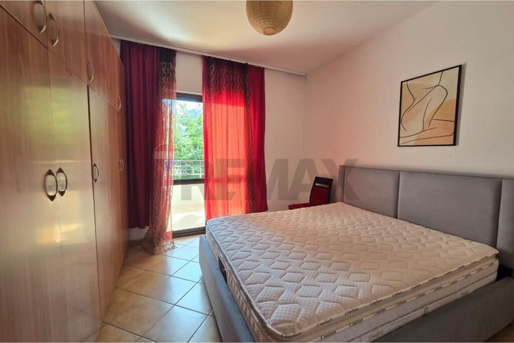 APARTAMENT1+1 TEK KOMUNA E PARISIT!