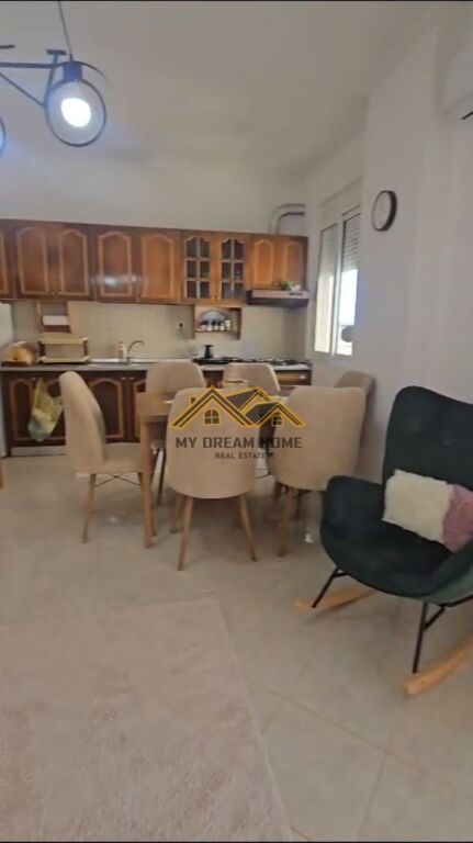 SHITET APARTAMENT 1+1 TEK SHKEMBI I KAVAJES!