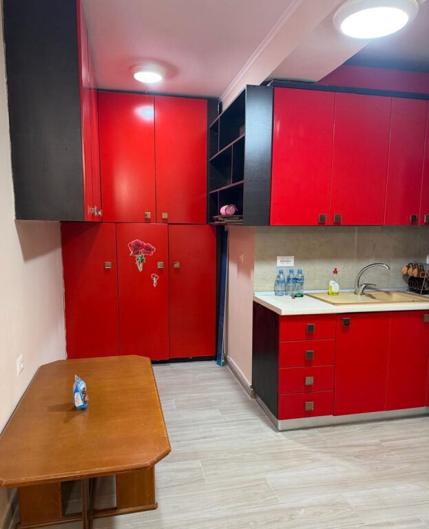 Shitje | Apartament 2 + 1 | Bulevardi Zogu i Parë | 252300 €