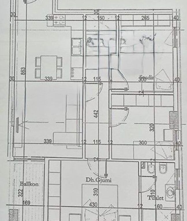 Apartament per shitje 2+1 te Tirana Entry 2