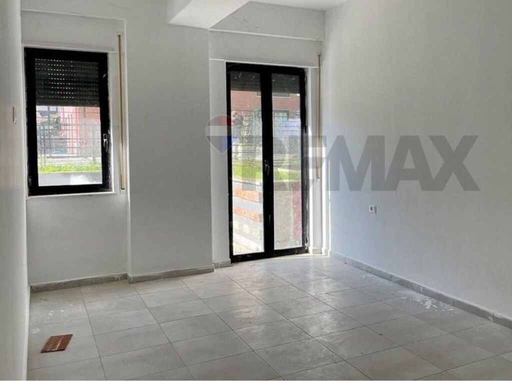 Apartament - Për Shitje - Kodra e Diellit 1, Tiranë ID: 530261046-512