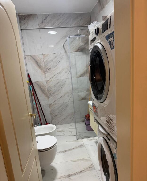 Shitje | Apartament 2 + 1 | Bulevardi Zogu i Parë | 252300 €