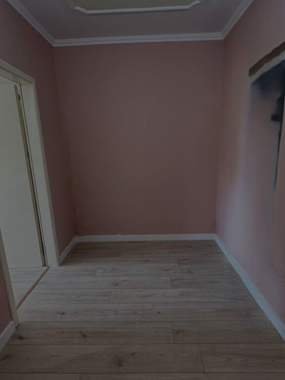 🏡 Shitet Apartament 1+1 tek Rruga Irfan Tomini